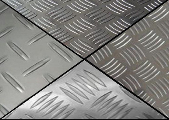 China Military Grade Aluminium Chequered Plate 3003 5 Bars Aluminum Tread Plate 4x8 supplier
