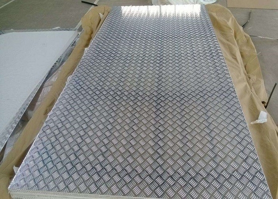China 2000mm - 6000mm Length Aluminium Chequered Plate Mill Finish supplier