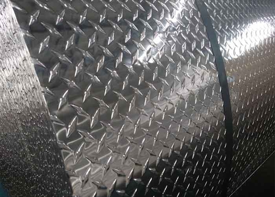 China Bright polishing aluminum diamond plate1050 1060 3003 5052 aluminium checker plate supplier